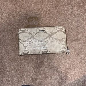 All about the Benjamin’s Wallet thirty one⭐️